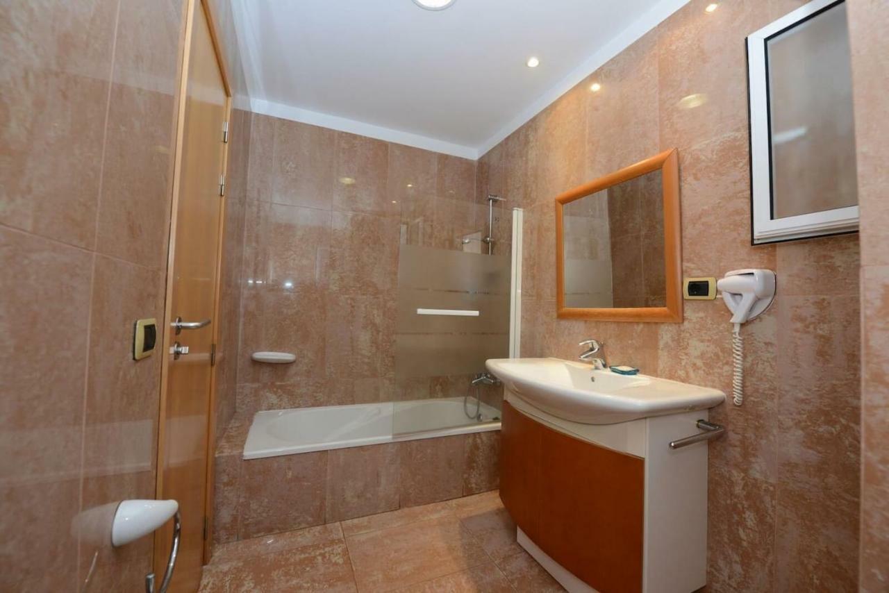 Espectacular Atico Con Terraza A 50 Mt Playa Canteras Las Palmas Exterior photo